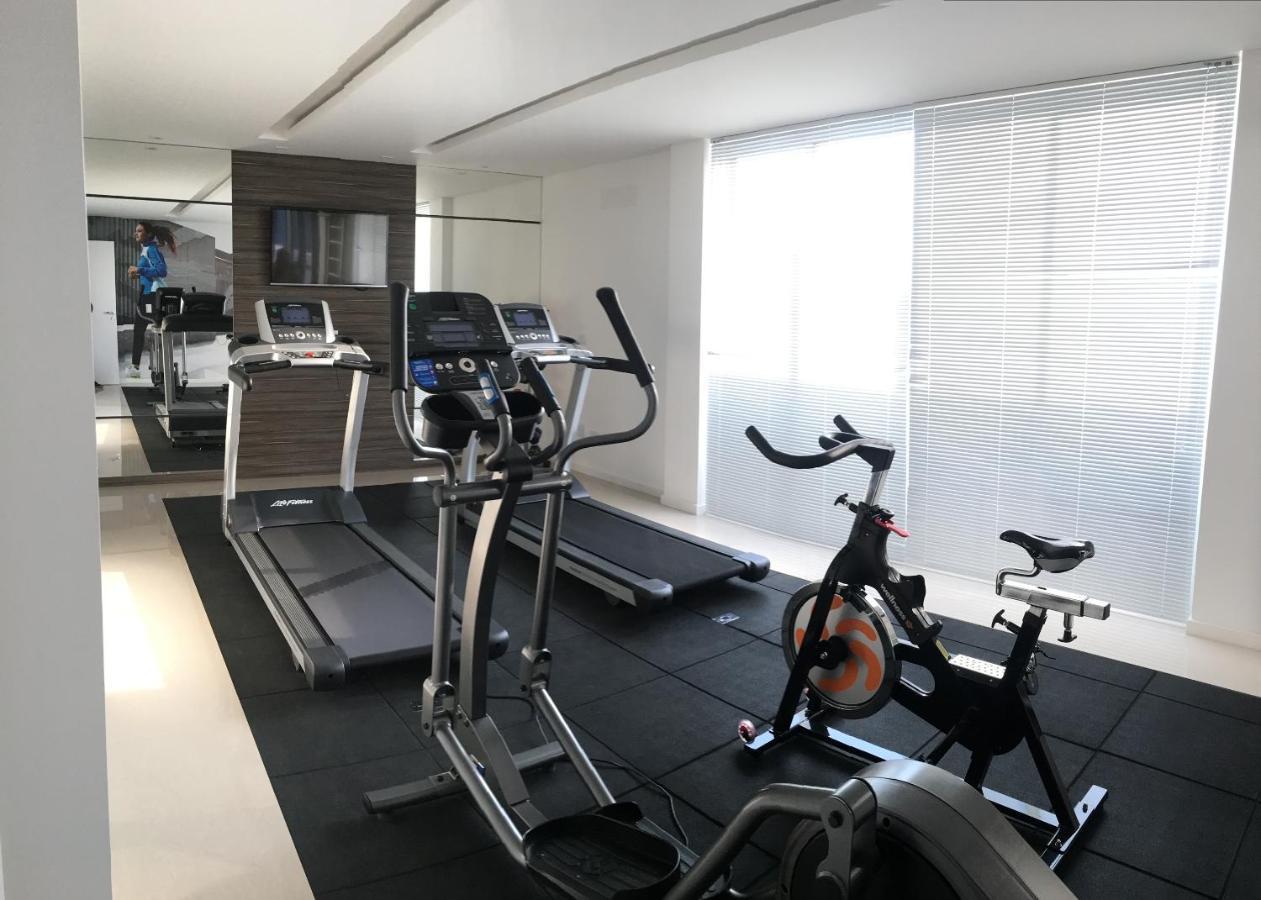 609-Apartamento Encantador, Com 1 Vaga De Garagem, Todo Mobiliado E Decorado, Edificio Com Academia, Lavanderia, Excelente Localizacao No Reboucas, Proximo Ao Batel E Centro Curitiba Bagian luar foto